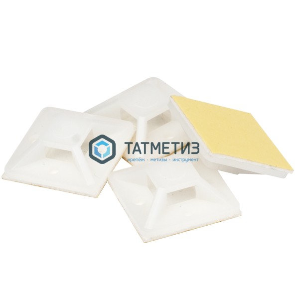 Площадка 19*19 белая самокл. (100 шт/уп)* | «ТАТМЕТИЗ» Площадка 19*19 белая самокл. (100 шт/уп)* - магазин крепежа «ТАТМЕТИЗ»